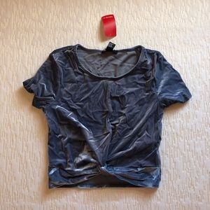 Forever21 knotted crop top